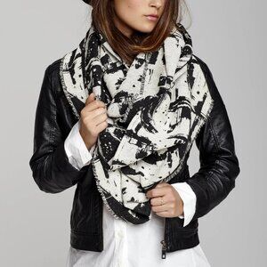 Krista Norris - Maverick Black Wingtip Scarf